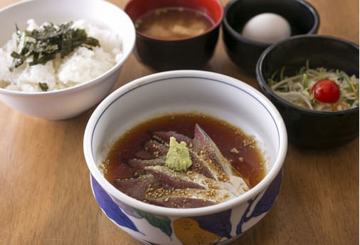 坂駅のおすすめグルメ｜ごまさば・定食